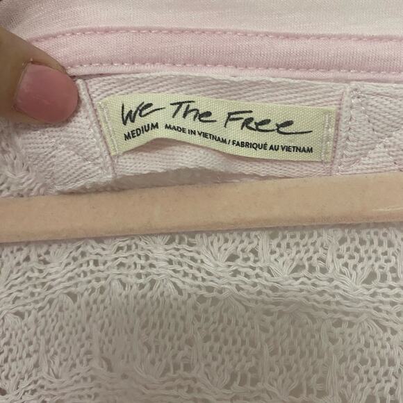 FREE PEOPLE • Thien's Hacci Light Pink Long Sleeve Sweater Top - Picture 4 of 6